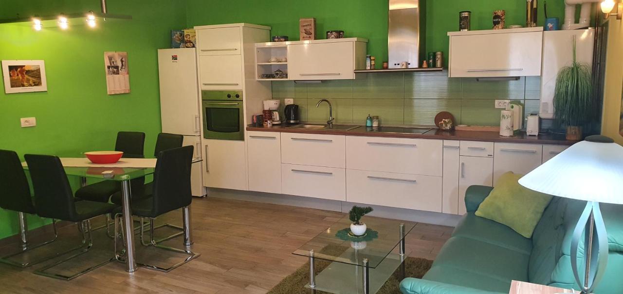 Apartment Thomas Випава Экстерьер фото
